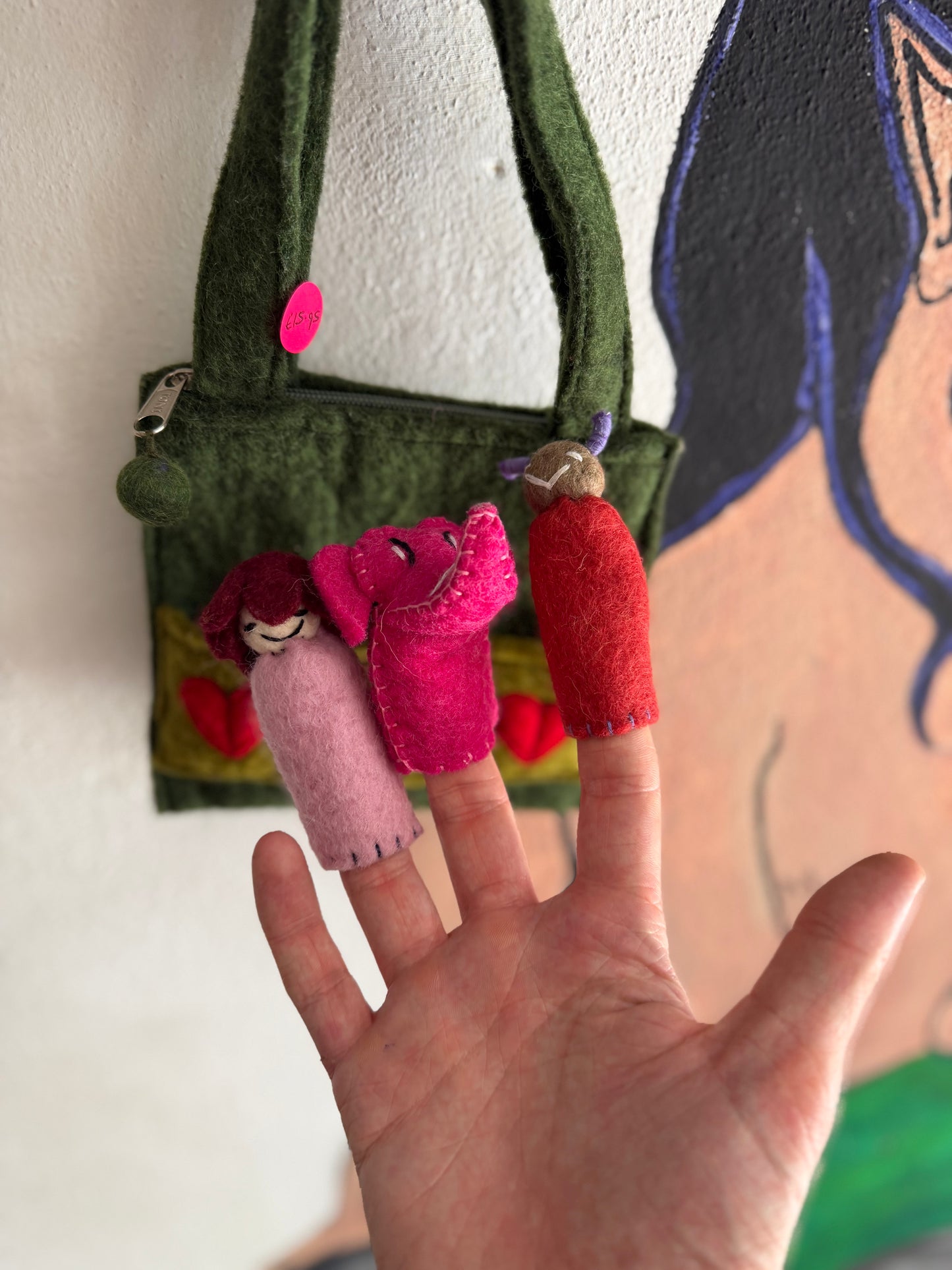 Gringo Felt Finger Puppet Bag